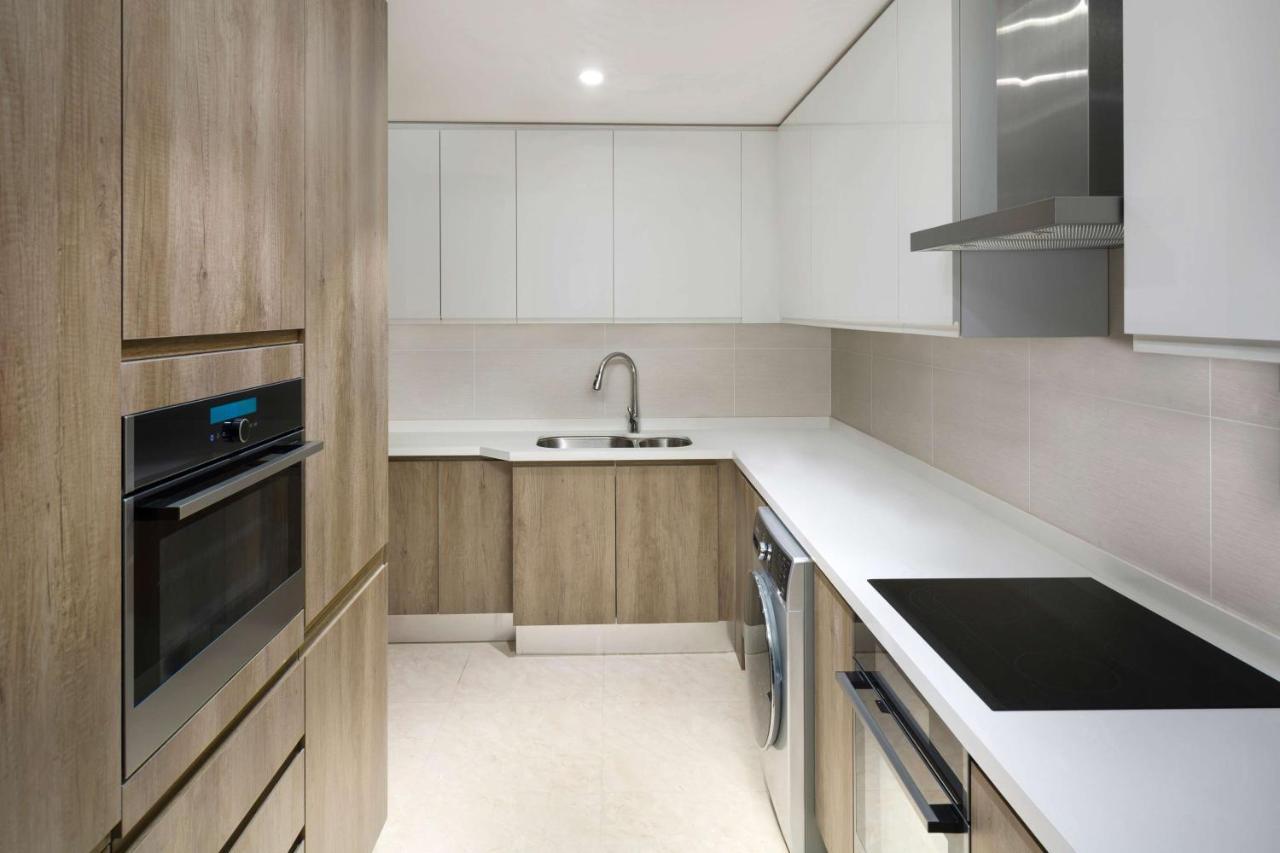 Grand Hyatt Al Khobar Hotel And Residences Esterno foto A modern kitchen