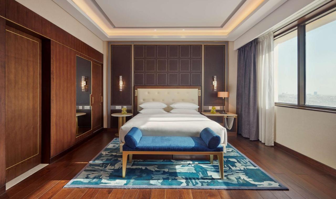 Grand Hyatt Al Khobar Hotel And Residences Esterno foto Deluxe Suite